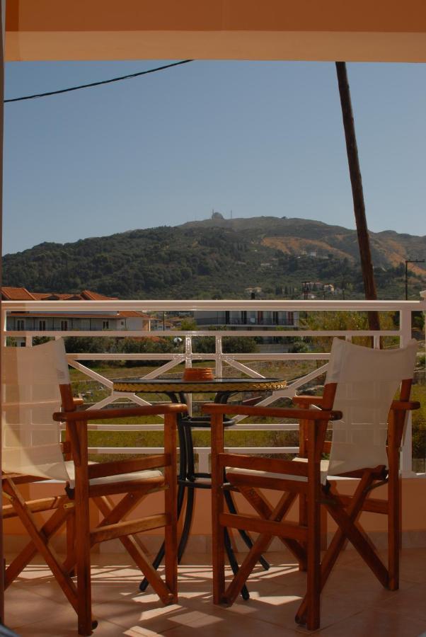 La Sirena Hotel Аргаси Екстериор снимка
