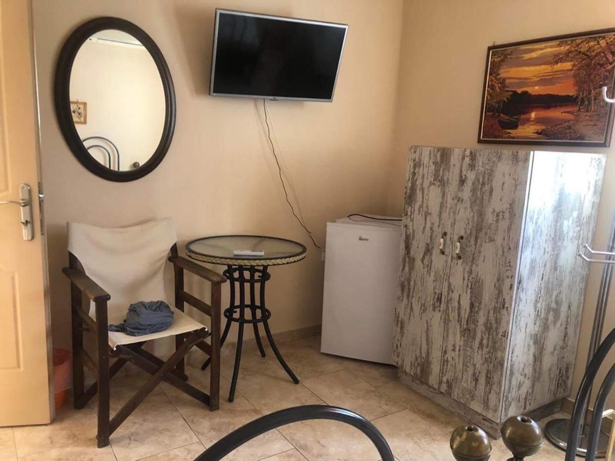 La Sirena Hotel Аргаси Екстериор снимка