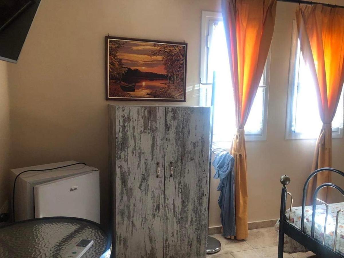 La Sirena Hotel Аргаси Екстериор снимка